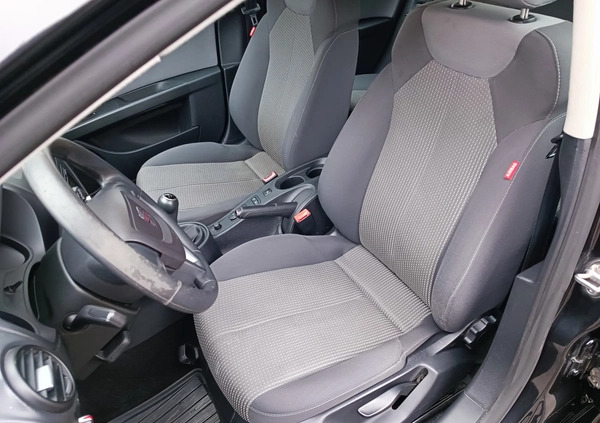 Seat Leon cena 14500 przebieg: 259897, rok produkcji 2011 z Sobótka małe 232